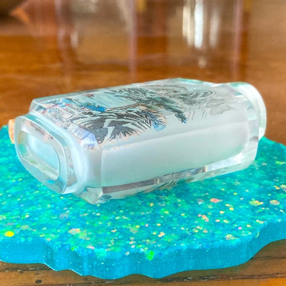 Reverse Hand Painted Snuff Bottle - 2-Sided - Picture 7 of 11